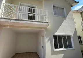 Foto 1 de Sobrado com 2 Quartos à venda, 90m² em Jardim Maria Rosa, Taboão da Serra