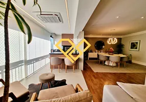 Foto 1 de Apartamento com 4 Quartos à venda, 235m² em Boqueirão, Santos