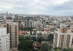 Foto 1 de Apartamento com 3 Quartos para alugar, 96m² em Petrópolis, Porto Alegre