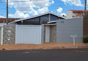Foto 1 de Casa com 3 Quartos à venda, 190m² em Jardim Padre Anchieta, Araraquara