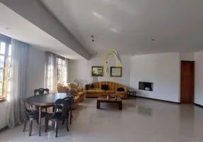 Foto 1 de Casa com 3 Quartos à venda, 361m² em Jardim Leonor, São Paulo