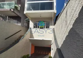 Foto 1 de Casa com 2 Quartos à venda, 120m² em Vila Curuçá, São Paulo