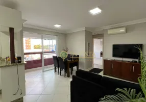 Foto 1 de Apartamento com 2 Quartos à venda, 74m² em Estreito, Florianópolis