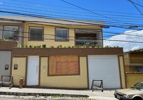 Foto 1 de Casa com 4 Quartos à venda, 220m² em Jardim Guanabara, Rio de Janeiro