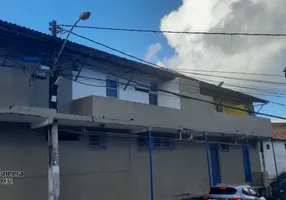 Foto 1 de Apartamento com 2 Quartos para alugar, 50m² em Centro, Lauro de Freitas