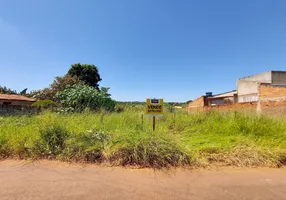 Foto 1 de Lote/Terreno à venda, 361m² em Parque das Camelias, Goianira