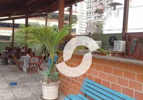 Foto 1 de Casa com 3 Quartos à venda, 230m² em Icaraí, Niterói