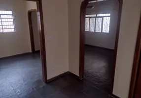 Foto 1 de Casa com 3 Quartos para alugar, 220m² em Jardim Planalto, Bauru