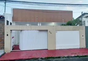 Foto 1 de Casa com 3 Quartos à venda, 260m² em Grageru, Aracaju