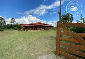 Foto 1 de Fazenda/Sítio com 4 Quartos para venda ou aluguel, 275m² em Mandú, Pindamonhangaba