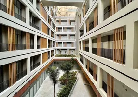Foto 1 de Apartamento com 1 Quarto para alugar, 29m² em Vila Mariana, São Paulo