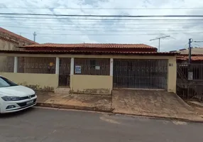 Foto 1 de Casa com 3 Quartos à venda, 250m² em CPA I, Cuiabá