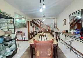 Foto 1 de Casa com 5 Quartos à venda, 226m² em Itaguaçu, Florianópolis