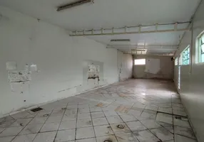 Foto 1 de Casa com 3 Quartos para alugar, 300m² em Coronel Antonino, Campo Grande