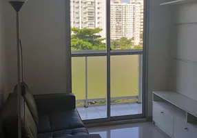 Foto 1 de Apartamento com 2 Quartos à venda, 50m² em Barra da Tijuca, Rio de Janeiro