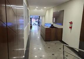 Foto 1 de Apartamento com 2 Quartos à venda, 65m² em Centro, Curitiba