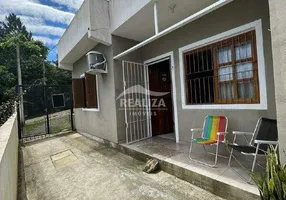 Foto 1 de Casa com 2 Quartos à venda, 50m² em Jardim Itapema, Viamão