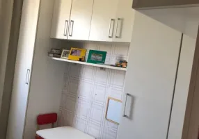 Foto 1 de Apartamento com 2 Quartos à venda, 44m² em Água Chata, Guarulhos