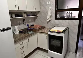 Foto 1 de Apartamento com 3 Quartos à venda, 63m² em Saboeiro, Salvador