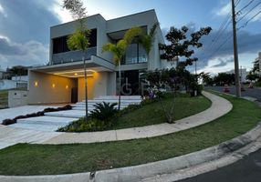 Foto 1 de Casa de Condomínio com 3 Quartos à venda, 310m² em Residencial Parque dos Alecrins, Campinas