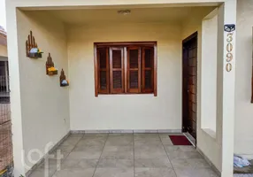 Foto 1 de Casa com 2 Quartos à venda, 60m² em Capao Novo, Capão da Canoa