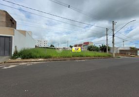 Terreno à venda, 250m² por R$ 250.000 - New Golden Ville - Uberlândia/MG -  Terrenos, sítios e fazendas - Jardim Ipanema, Uberlândia 1172623809