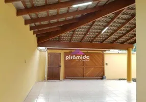 Foto 1 de Casa com 5 Quartos à venda, 306m² em Indaiá, Caraguatatuba