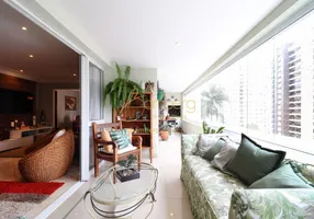 Foto 1 de Apartamento com 4 Quartos à venda, 248m² em Morumbi, São Paulo