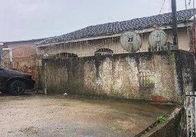 Foto 1 de Casa com 2 Quartos à venda, 80m² em Braga, São José dos Pinhais