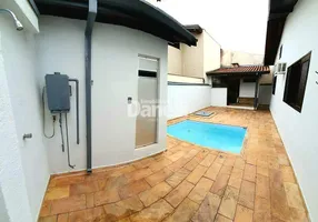 Foto 1 de Casa com 3 Quartos à venda, 149m² em Campos Elíseos, Taubaté