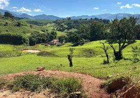 Foto 1 de Fazenda/Sítio com 4 Quartos à venda, 98000m² em , Pedralva