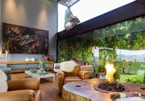 Foto 1 de Casa de Condomínio com 4 Quartos para alugar, 840m² em Vale dos Cristais, Nova Lima