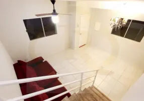 Foto 1 de Casa de Condomínio com 3 Quartos para alugar, 86m² em SAHY, Mangaratiba