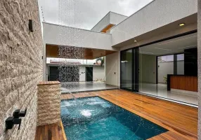 Foto 1 de Casa com 3 Quartos à venda, 162m² em Bom Abrigo, Florianópolis