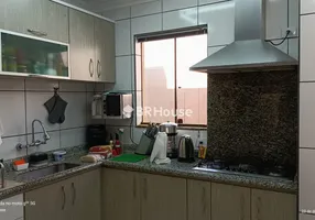 Foto 1 de Casa com 3 Quartos à venda, 254m² em Jardim Paulista, Dourados