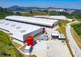 Foto 1 de Galpão/Depósito/Armazém para alugar, 1300m² em Perus, São Paulo