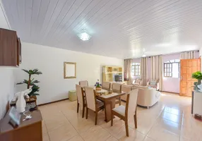 Foto 1 de Casa com 4 Quartos à venda, 100m² em Sitio Cercado, Curitiba