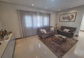 Foto 1 de Casa de Condomínio com 4 Quartos à venda, 338m² em Vila Aviação, Bauru