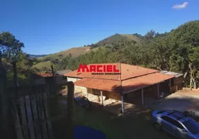 Foto 1 de Fazenda/Sítio com 4 Quartos à venda, 110m² em Souza, Monteiro Lobato