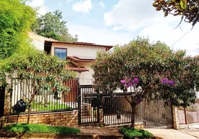 Foto 1 de Casa com 6 Quartos à venda, 316m² em Santa Lúcia, Belo Horizonte