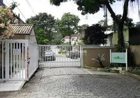 Foto 1 de Lote/Terreno à venda, 600m² em Baldeador, Niterói
