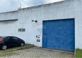 Foto 1 de Galpão/Depósito/Armazém à venda, 4000m² em Guaratiba, Rio de Janeiro