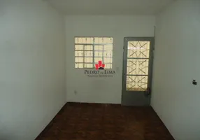 Foto 1 de Casa com 2 Quartos para alugar, 161m² em Vila Costa Melo, São Paulo