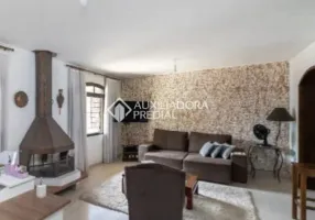 Foto 1 de Casa com 3 Quartos para alugar, 287m² em Higienópolis, Porto Alegre