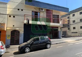 Foto 1 de Sala Comercial com 1 Quarto para alugar, 30m² em Tabajaras, Uberlândia