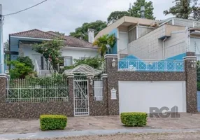 Foto 1 de Casa com 3 Quartos à venda, 300m² em Vila Assunção, Porto Alegre