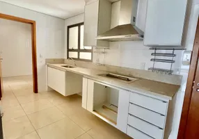 Foto 1 de Apartamento com 3 Quartos à venda, 195m² em Jardim Botânico, Ribeirão Preto