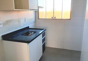 Foto 1 de Casa de Condomínio com 2 Quartos à venda, 47m² em Balneário Maracanã, Praia Grande
