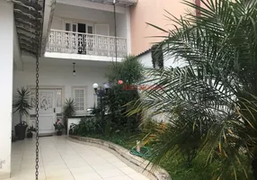 Foto 1 de Casa com 4 Quartos à venda, 400m² em Vila Lavínia, Mogi das Cruzes
