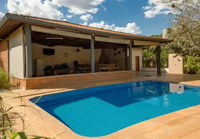 Foto 1 de Fazenda/Sítio com 5 Quartos à venda, 1000m² em Veredas - Serra Azul, Serra Azul